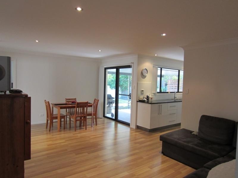 220 Yamba Rd, Yamba NSW 2464