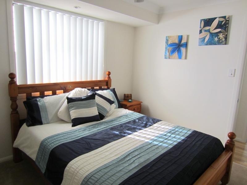 220 Yamba Rd, Yamba NSW 2464