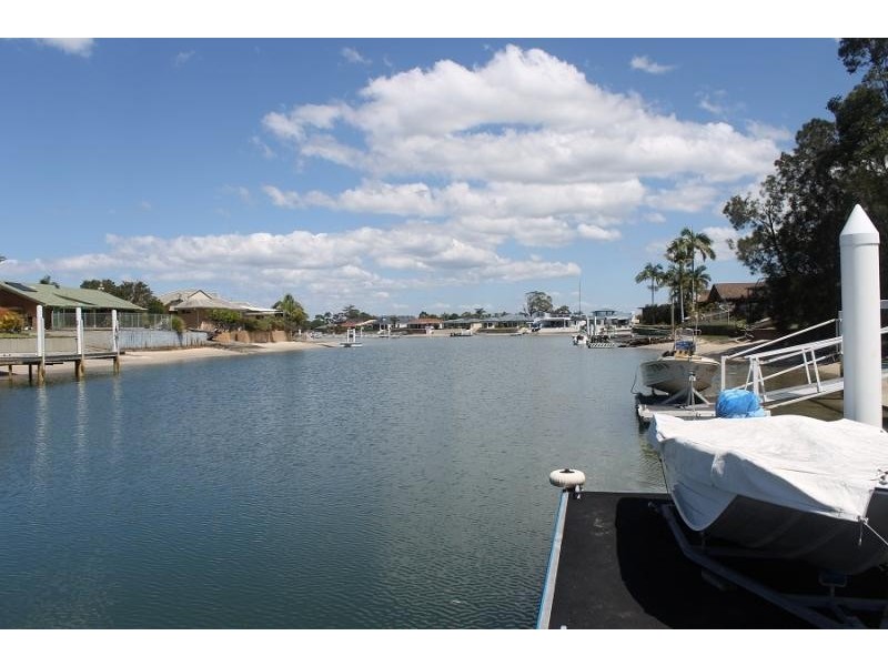 15 Westringia Pl, Yamba NSW 2464