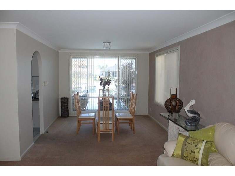 15 Westringia Pl, Yamba NSW 2464