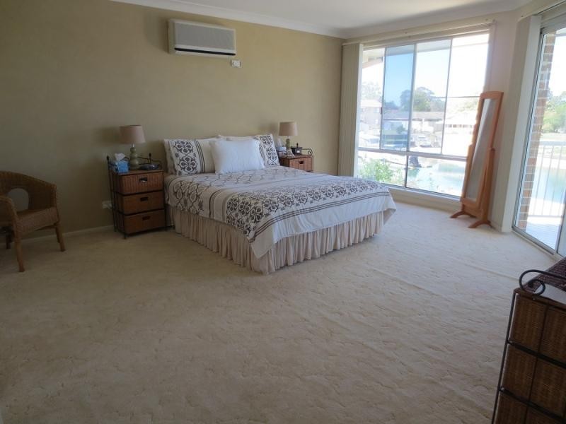 15 Westringia Pl, Yamba NSW 2464