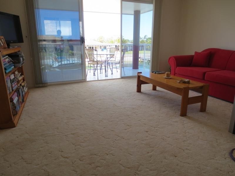 15 Westringia Pl, Yamba NSW 2464