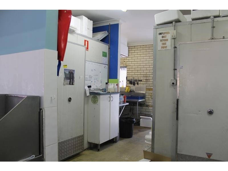 4 Yamba St, Yamba NSW 2464