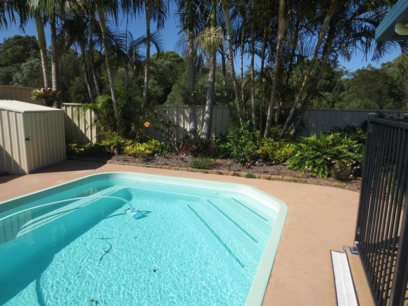 47 Harold Tory Dr, Yamba NSW 2464