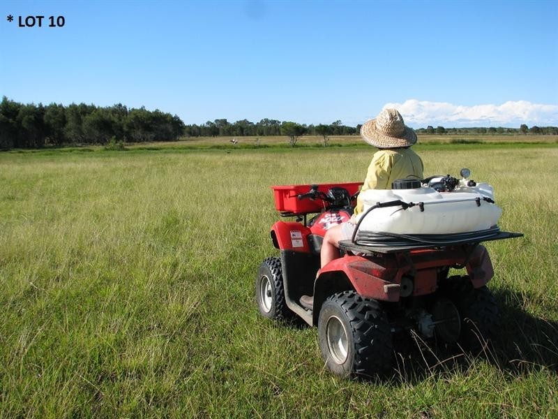 718 North Bank  Rd, Palmers Island NSW 2463