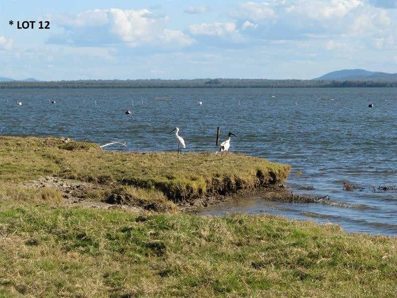 718 North Bank  Rd, Palmers Island NSW 2463