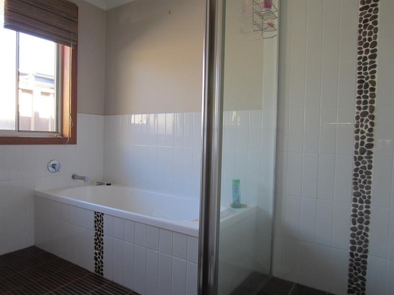 13 William Ave, Yamba NSW 2464