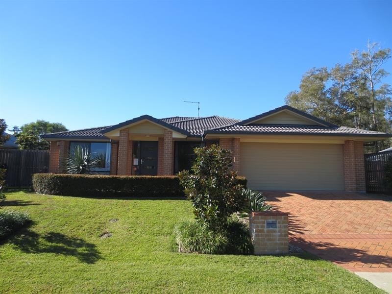 3 Providence Ct, Yamba NSW 2464