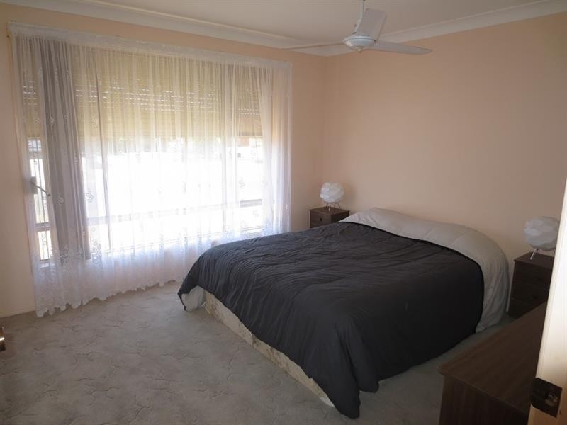 2 Heron Ct, Yamba NSW 2464