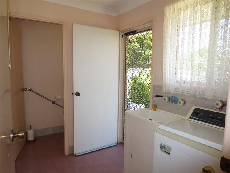 2 Heron Ct, Yamba NSW 2464