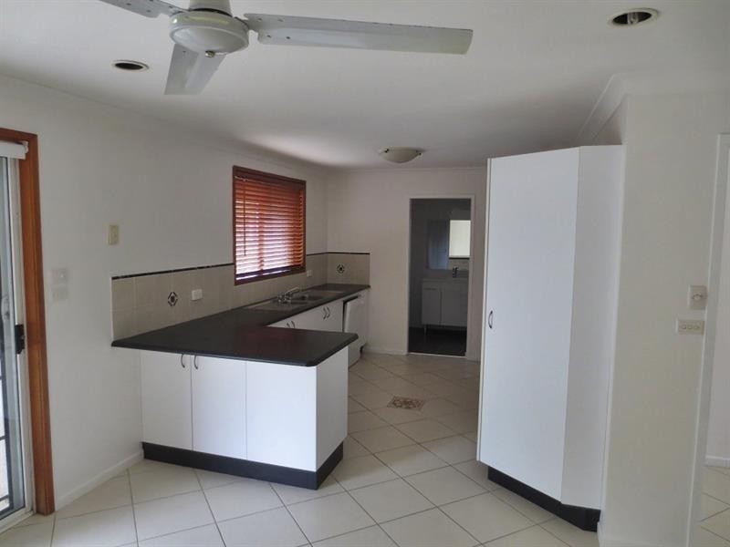 9 Waratah Ave, Yamba NSW 2464