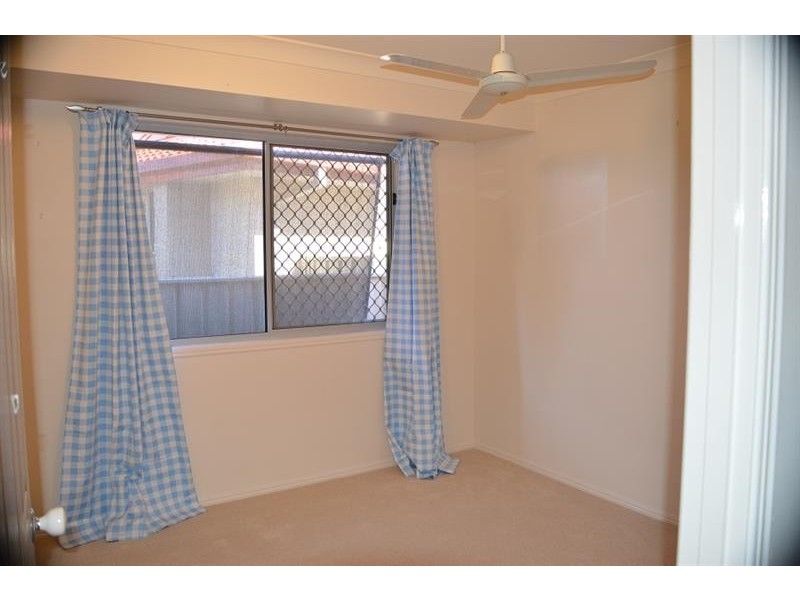 5 Newport Island Cct, Yamba NSW 2464