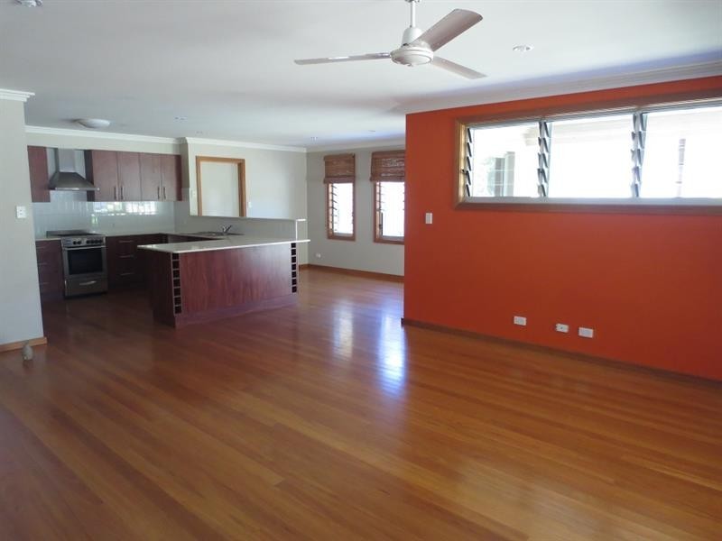 13 William Ave, Yamba NSW 2464