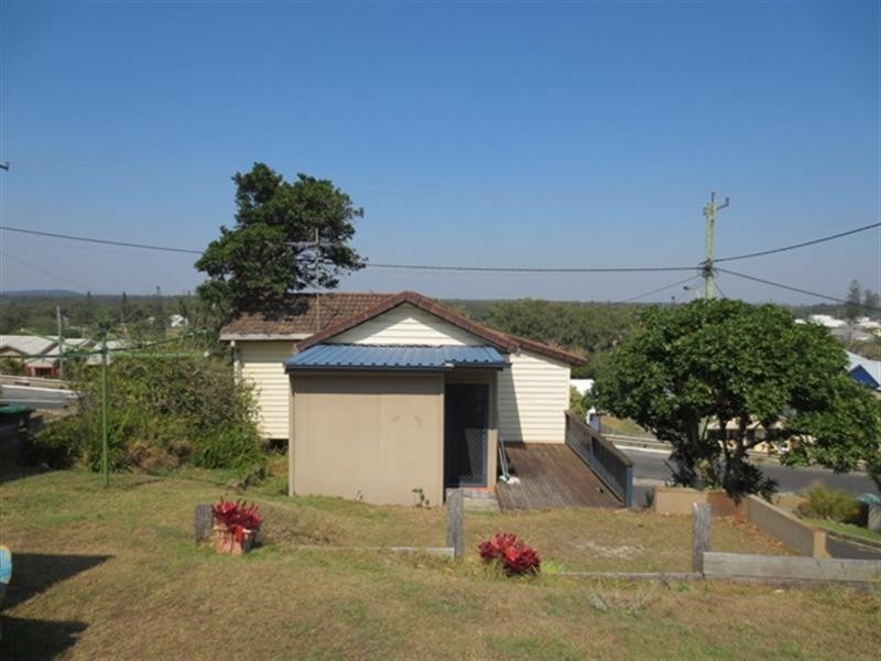 40 Yamba St, Yamba NSW 2464