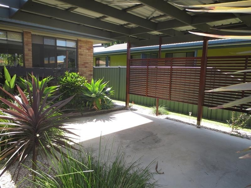 147 Yamba Rd, Yamba NSW 2464