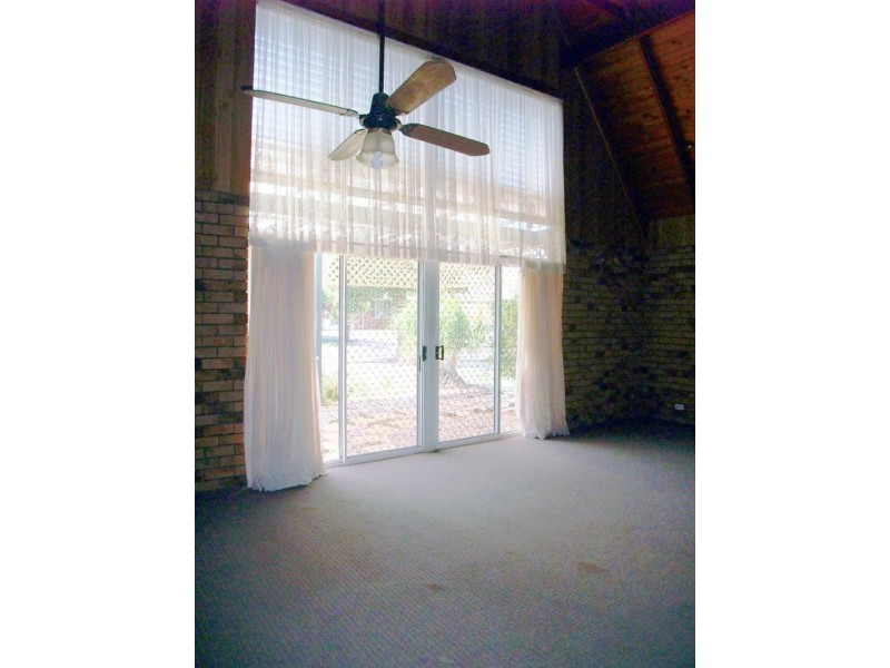 3 Banksia Pl, Yamba NSW 2464