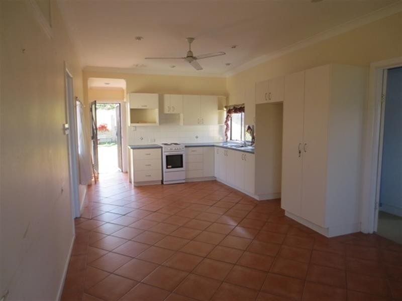 40 Yamba St, Yamba NSW 2464