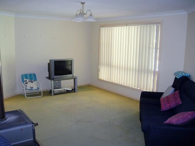 1 King Parrot Pde, Gulmarrad NSW 2463