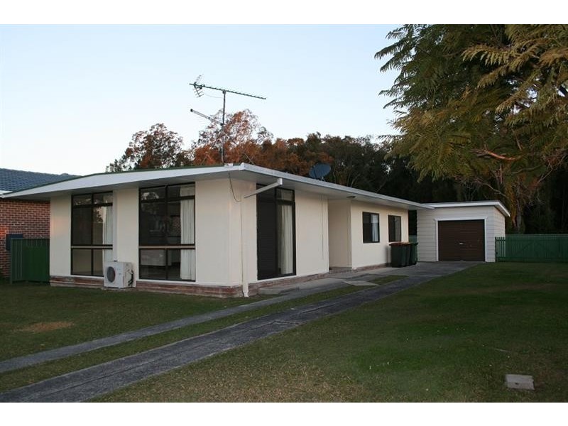 20 Telopea Ave, Yamba NSW 2464