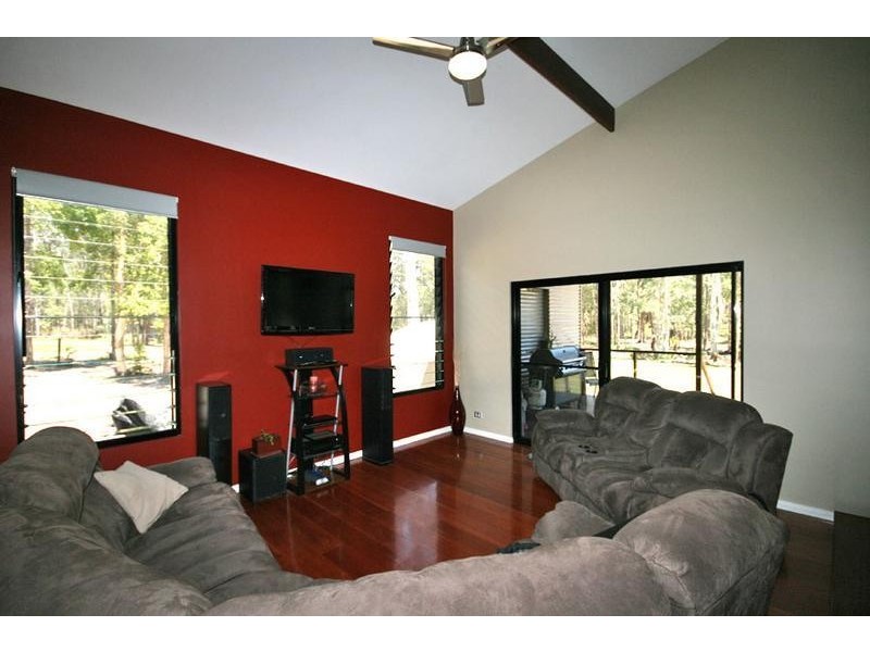 14 Robin Pl, Gulmarrad NSW 2463