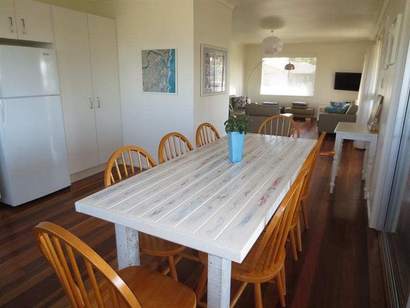 4 Shelley St, Angourie NSW 2464