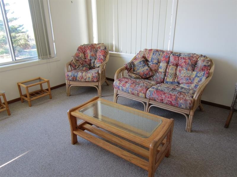 2/5 Pacific Pde, Yamba NSW 2464