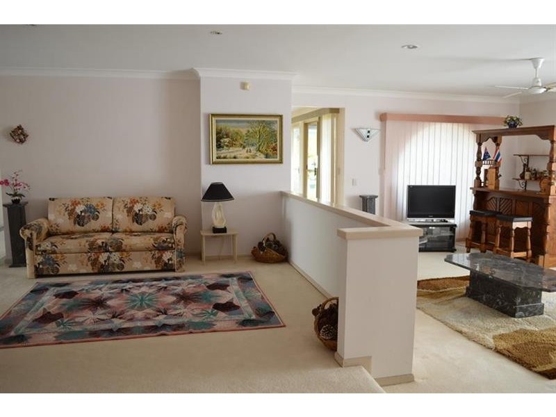 5 Palm Tce, Yamba NSW 2464
