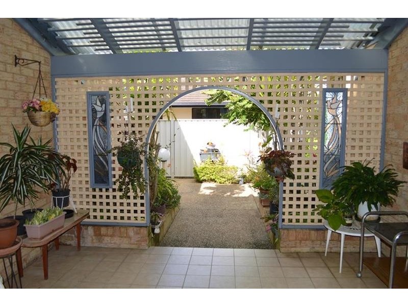 5 Palm Tce, Yamba NSW 2464