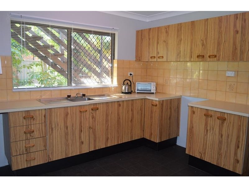 11 Waratah Ave, Yamba NSW 2464