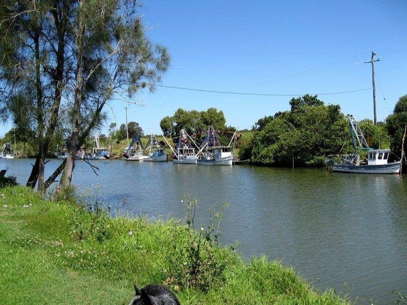 718 North Bank Rd, Palmers Island NSW 2463