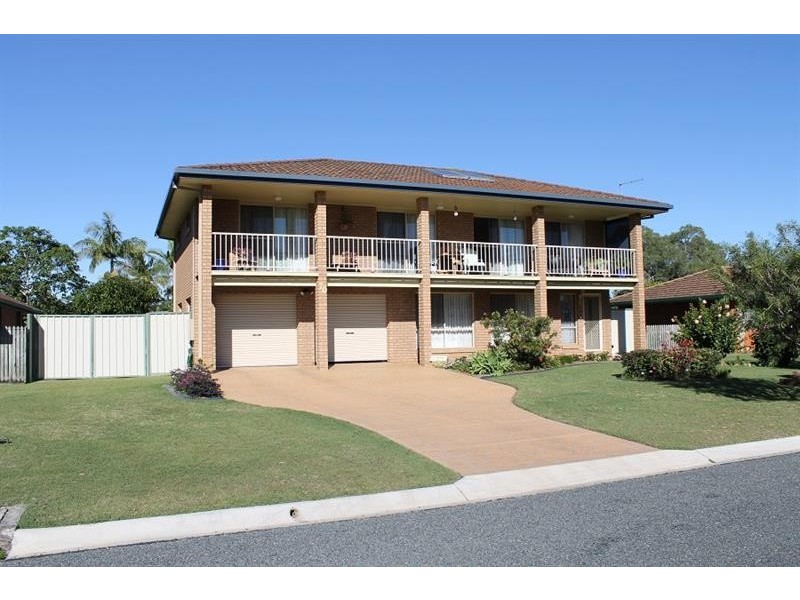 70 Gumnut Rd, Yamba NSW 2464