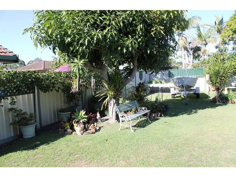 70 Gumnut Rd, Yamba NSW 2464