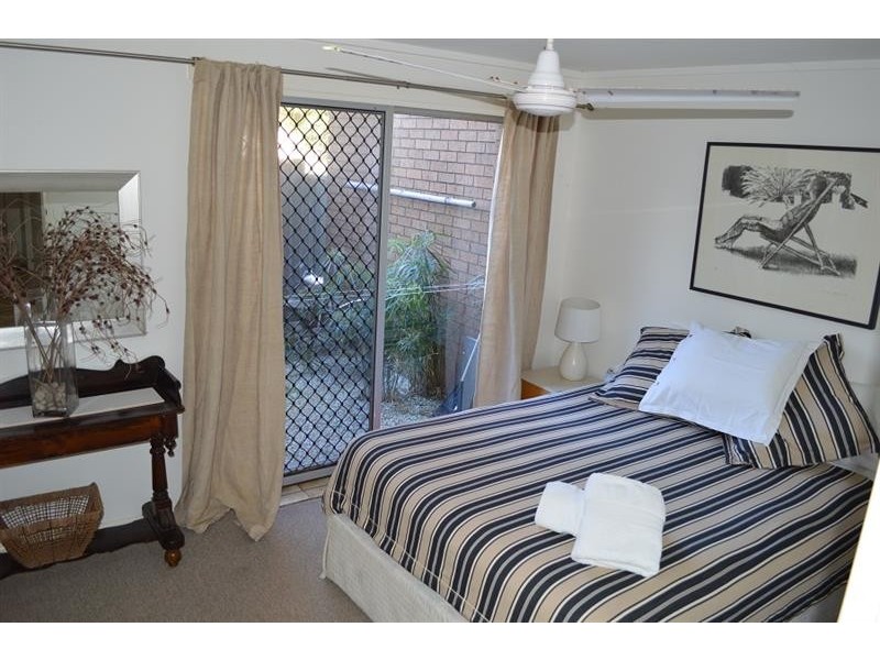 2/3 Pilot St, Yamba NSW 2464