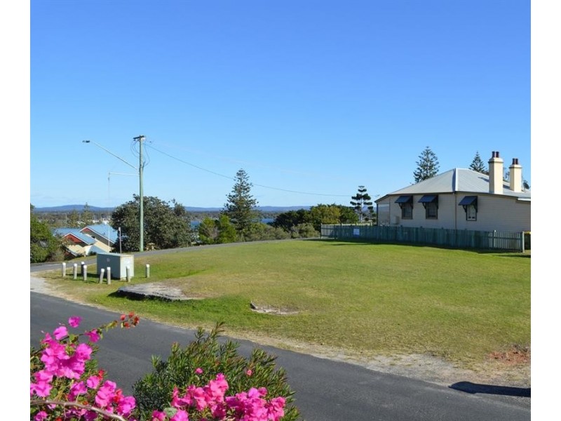 2/3 Pilot St, Yamba NSW 2464