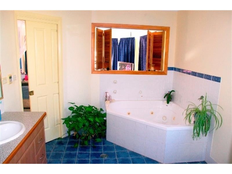 64 Sovereign St, Iluka NSW 2466