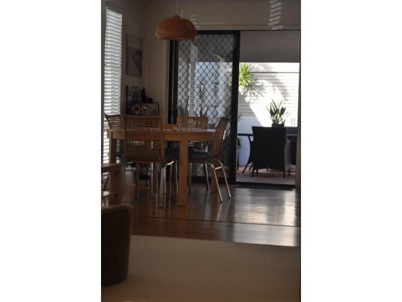 5 Grevillea Ave, Yamba NSW 2464