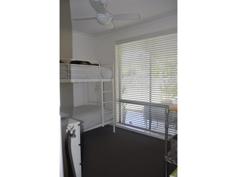 5 Grevillea Ave, Yamba NSW 2464