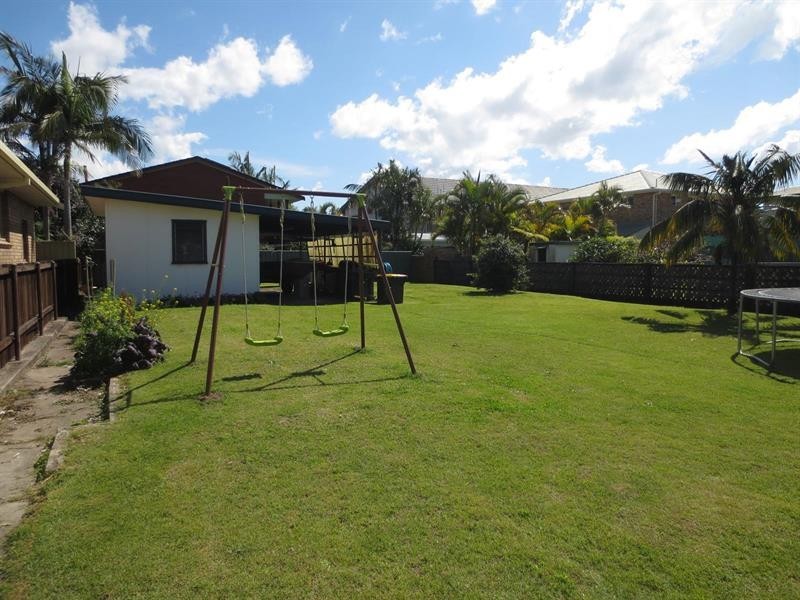 1 Golding St, Yamba NSW 2464