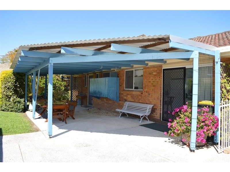 10 Osprey Dr, Yamba NSW 2464