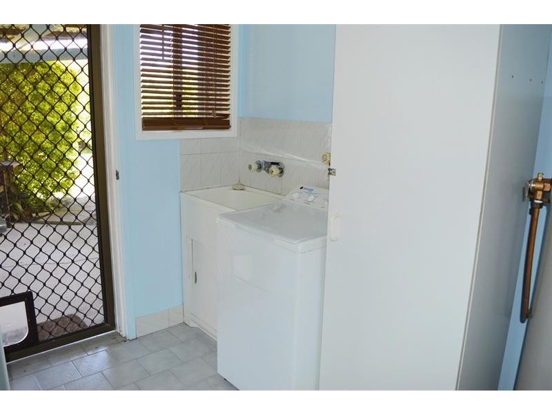 10 Osprey Dr, Yamba NSW 2464