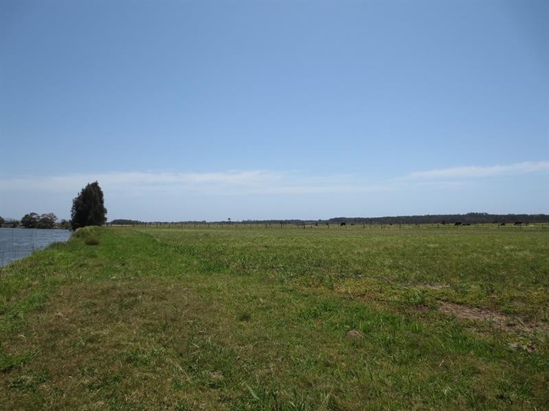 640 North Bank Rd, Palmers Island NSW 2463