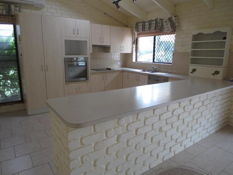 9 Gumnut Rd, Yamba NSW 2464