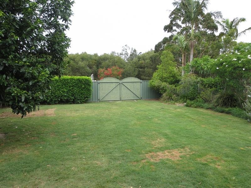 9 Gumnut Rd, Yamba NSW 2464