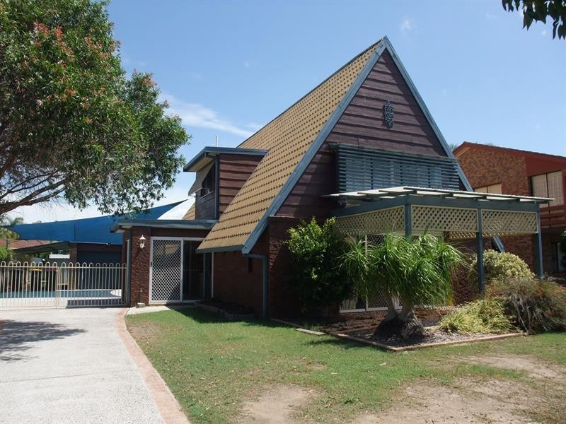 3 Banksia Pl, Yamba NSW 2464