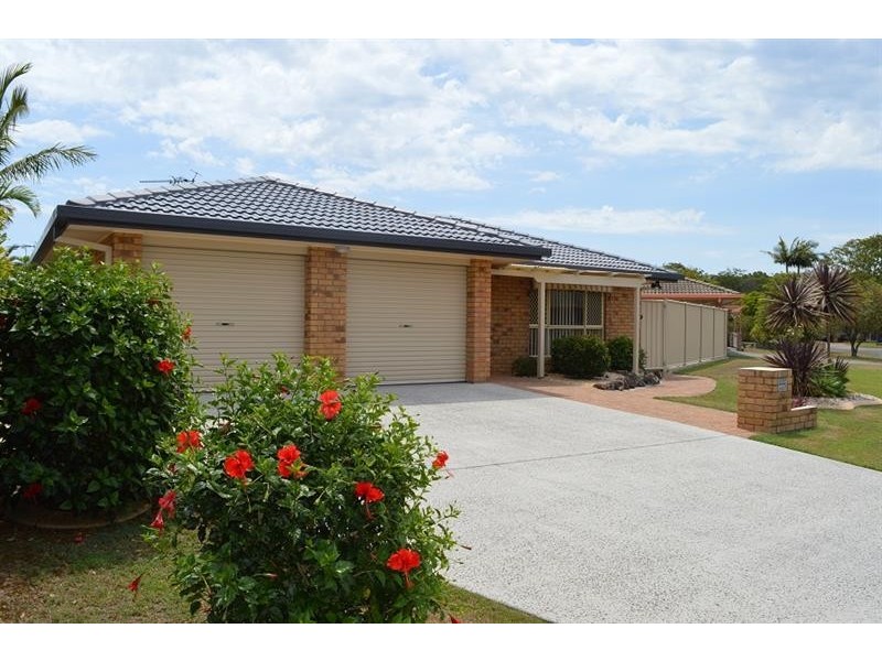 25 Admiralty Ct, Yamba NSW 2464