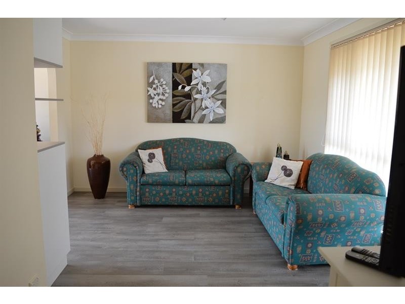 25 Admiralty Ct, Yamba NSW 2464