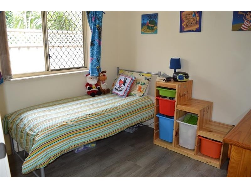 25 Admiralty Ct, Yamba NSW 2464