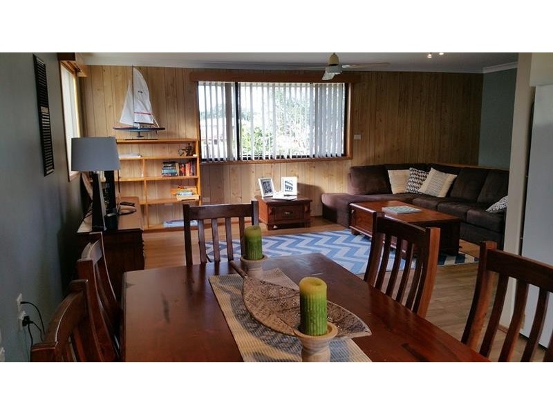 1 Westringia Pl, Yamba NSW 2464