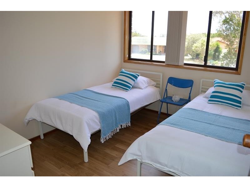 1 Westringia Pl, Yamba NSW 2464