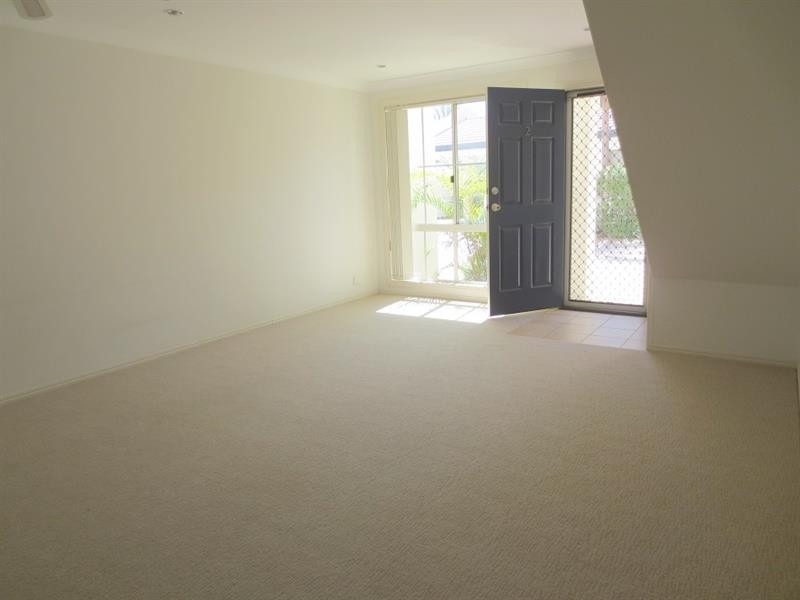 2/1 Urara St, Yamba NSW 2464